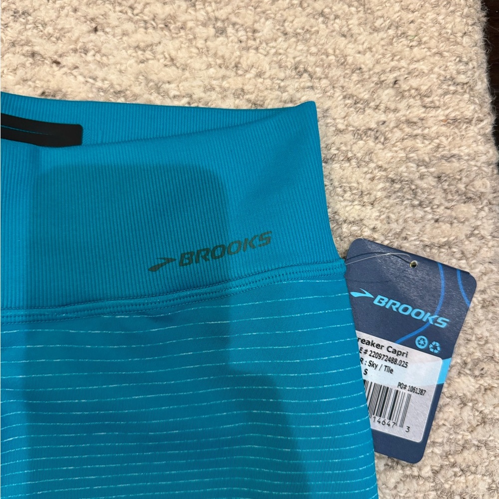 KNEE LENGTHS LEGGINGS